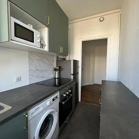 La Poitevine Apartment *